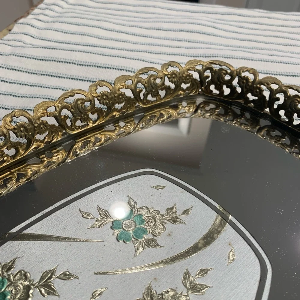 Vintage Vanity Tray Mirror with Center Floral Motif